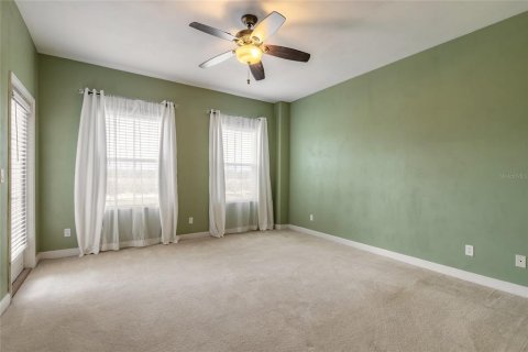 Condo in New Smyrna Beach, Florida, 2 bedrooms  № 2131172 - photo 20