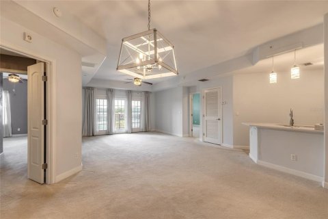 Condo in New Smyrna Beach, Florida, 2 bedrooms  № 2131172 - photo 7