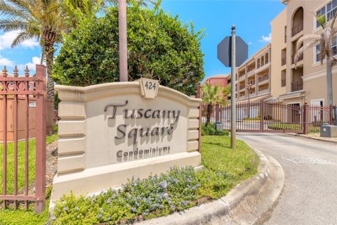 Condominio en New Smyrna Beach, Florida, 2 dormitorios № 2131172