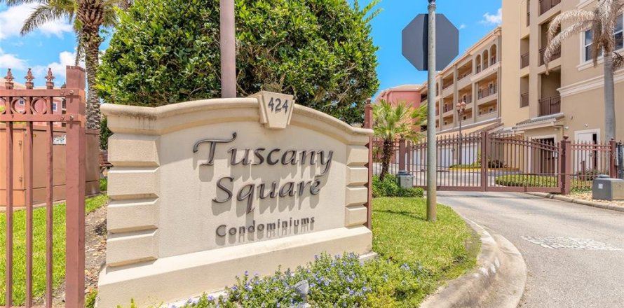 Condo in New Smyrna Beach, Florida, 2 bedrooms  № 2131172