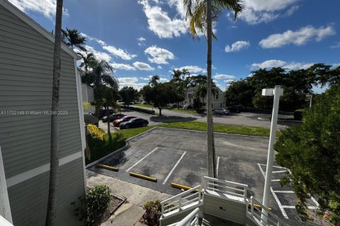 Copropriété à vendre à Oakland Park, Floride: 2 chambres, 101.82 m2 № 2035385 - photo 15