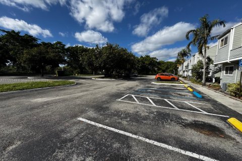 Copropriété à vendre à Oakland Park, Floride: 2 chambres, 101.82 m2 № 2035385 - photo 16