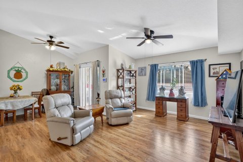 Copropriété à vendre à Port St. Lucie, Floride: 1 chambre, 80.64 m2 № 2146691 - photo 11