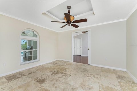 House in Port Charlotte, Florida 4 bedrooms, 251.11 sq.m. № 1449822 - photo 14
