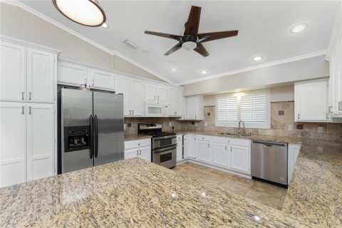 House in Port Charlotte, Florida 4 bedrooms, 251.11 sq.m. № 1449822 - photo 17