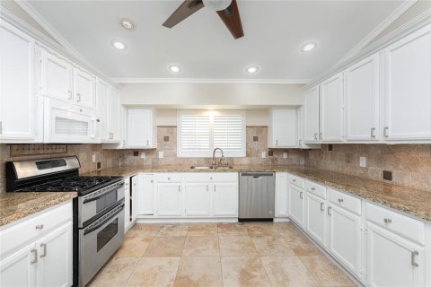 House in Port Charlotte, Florida 4 bedrooms, 251.11 sq.m. № 1449822 - photo 18