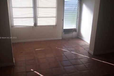 Condominio en venta en Margate, Florida, 1 dormitorio, 52.03 m2 № 1453576 - foto 3