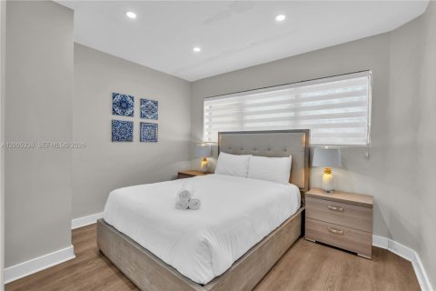Appartement à Bay Harbor Islands, Floride 3 chambres, 102.19 m2 № 2241945