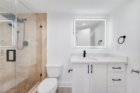 Condominio en venta en Miami Beach, Florida, 2 dormitorios, 119.57 m2 № 1986253 - foto 10