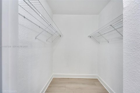 Condominio en venta en Miami Beach, Florida, 2 dormitorios, 119.57 m2 № 1986253 - foto 8