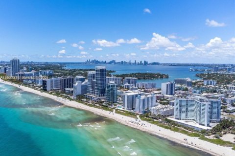 Condominio en venta en Miami Beach, Florida, 2 dormitorios, 119.57 m2 № 1986253 - foto 27