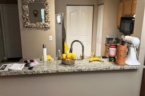 Condo in Tampa, Florida, 1 bedroom  № 1886897 - photo 6