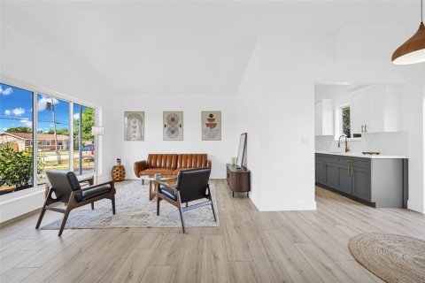 Купить виллу или дом в Дейви, Флорида 3 спальни, № 1973283 - фото 11