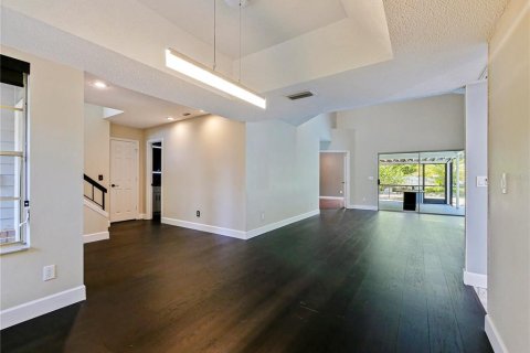 House in Longwood, Florida 4 bedrooms, 221.76 sq.m. № 1733281 - photo 4