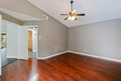 House in Longwood, Florida 4 bedrooms, 221.76 sq.m. № 1733281 - photo 13