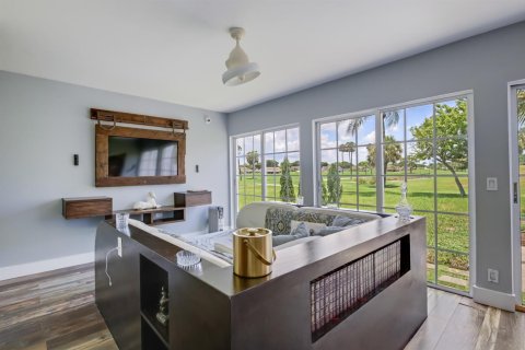 Villa ou maison à vendre à Lake Worth, Floride: 2 chambres, 162.67 m2 № 2182764 - photo 27