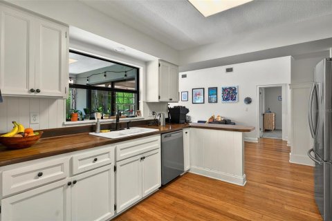 Villa ou maison à vendre à Eustis, Floride: 3 chambres, 160.16 m2 № 1744580 - photo 18