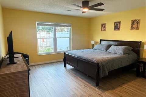 Villa ou maison à vendre à Kissimmee, Floride: 2 chambres, 123.56 m2 № 2347649 - photo 9