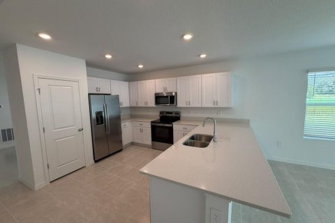 Villa ou maison à louer à Haines City, Floride: 3 chambres, 148.83 m2 № 2423826 - photo 11