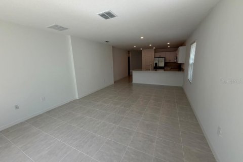 Villa ou maison à louer à Haines City, Floride: 3 chambres, 148.83 m2 № 2423826 - photo 12