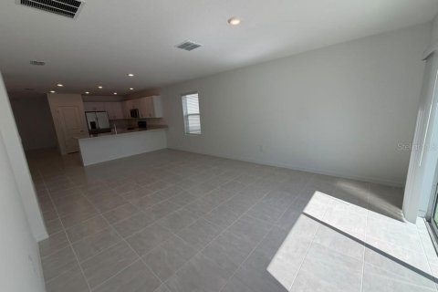 Villa ou maison à louer à Haines City, Floride: 3 chambres, 148.83 m2 № 2423826 - photo 13