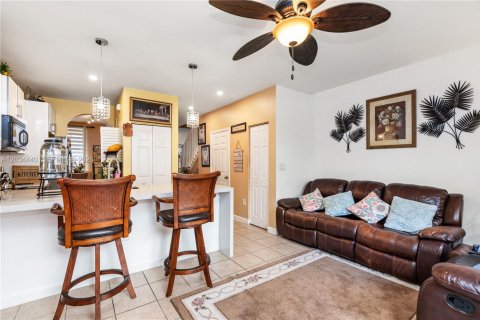 Touwnhouse à vendre à Homestead, Floride: 3 chambres, 108.6 m2 № 2082963 - photo 21