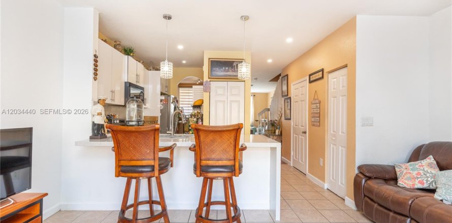 Touwnhouse à Homestead, Floride 3 chambres, 108.6 m2 № 2082963