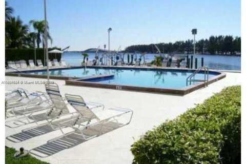Copropriété à vendre à Miami, Floride: 1 chambre, 74.69 m2 № 1727608 - photo 15