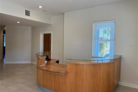 Commercial property in Dunedin, Florida 309.64 sq.m. № 2353282 - photo 6