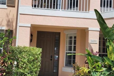 Condominio en alquiler en Bradenton, Florida, 2 dormitorios, 138.98 m2 № 1789126 - foto 2