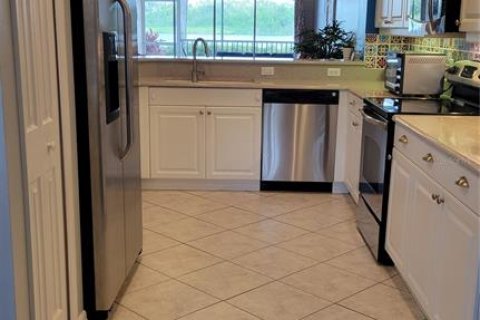 Condominio en alquiler en Bradenton, Florida, 2 dormitorios, 138.98 m2 № 1789126 - foto 3