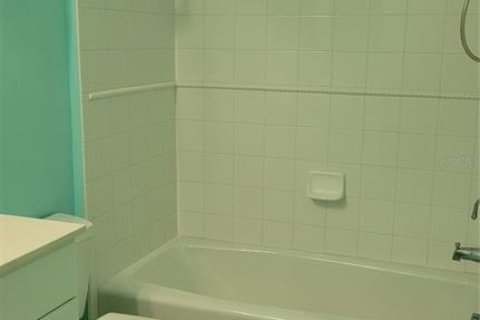 Condominio en alquiler en Bradenton, Florida, 2 dormitorios, 138.98 m2 № 1789126 - foto 22