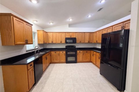 House in Lake Placid, Florida 3 bedrooms, 144 sq.m. № 2275485 - photo 10