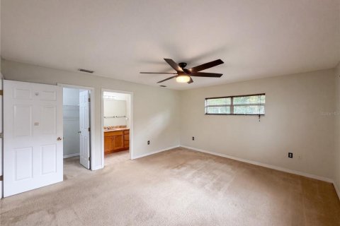 House in Lake Placid, Florida 3 bedrooms, 144 sq.m. № 2275485 - photo 15