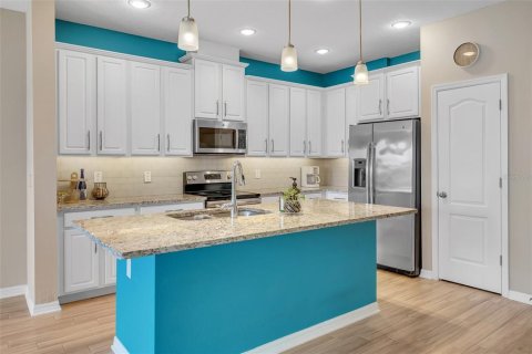 Adosado en venta en Orlando, Florida, 3 dormitorios, 172.98 m2 № 1749643 - foto 9