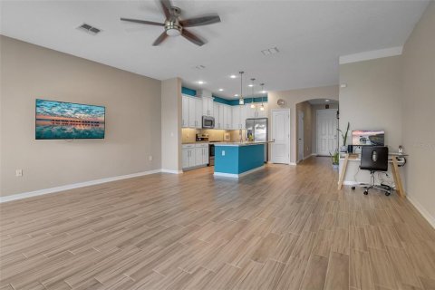 Adosado en venta en Orlando, Florida, 3 dormitorios, 172.98 m2 № 1749643 - foto 15