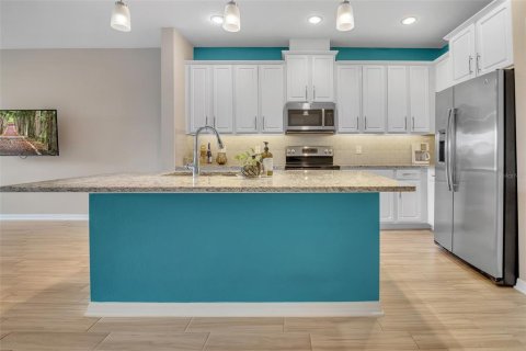 Adosado en venta en Orlando, Florida, 3 dormitorios, 172.98 m2 № 1749643 - foto 10