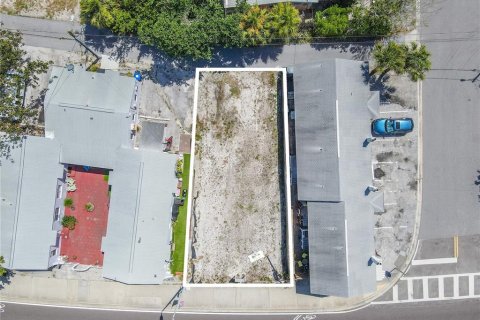 Land in Treasure Island, Florida № 1639604 - photo 4