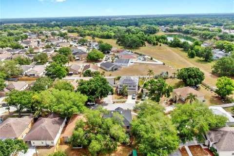 House in Valrico, Florida 4 bedrooms, 217.48 sq.m. № 1732204 - photo 6