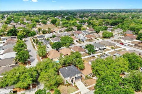 House in Valrico, Florida 4 bedrooms, 217.48 sq.m. № 1732204 - photo 5