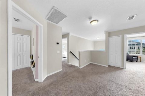 House in Valrico, Florida 4 bedrooms, 217.48 sq.m. № 1732204 - photo 25