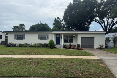 Villa ou maison à vendre à Orlando, Floride: 3 chambres, 131.74 m2 № 2408734 - photo 2