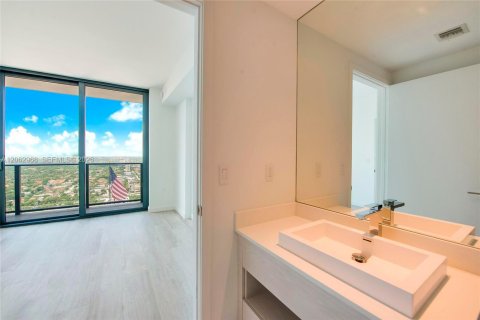 Copropriété à louer à Miami, Floride: 1 chambre, 50.26 m2 № 2281867 - photo 6