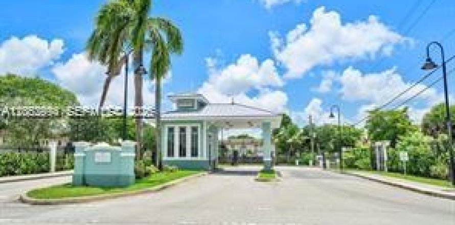 Condo à Lauderhill, Floride, 3 chambres  № 2179250