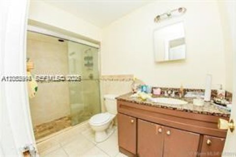 Copropriété à vendre à Lauderhill, Floride: 3 chambres, 125.42 m2 № 2179250 - photo 13