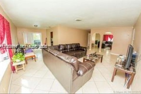 Copropriété à vendre à Lauderhill, Floride: 3 chambres, 125.42 m2 № 2179250 - photo 4