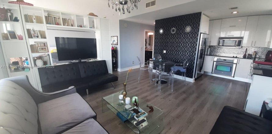 Condo à Miami, Floride, 1 chambre № 1766468