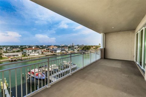 Condo in Clearwater, Florida, 3 bedrooms  № 1683080 - photo 22