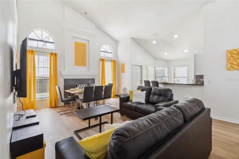 Casa en venta en Davenport, Florida, 4 dormitorios, 182 m2 № 2310410 - foto 6