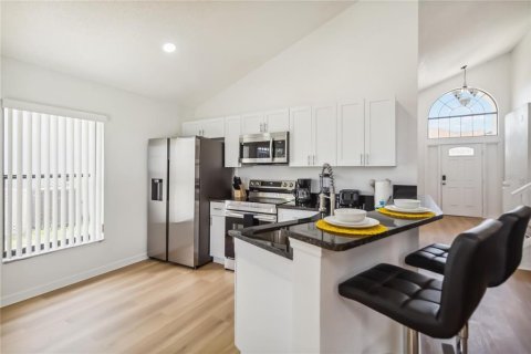 Casa en venta en Davenport, Florida, 4 dormitorios, 182 m2 № 2310410 - foto 8